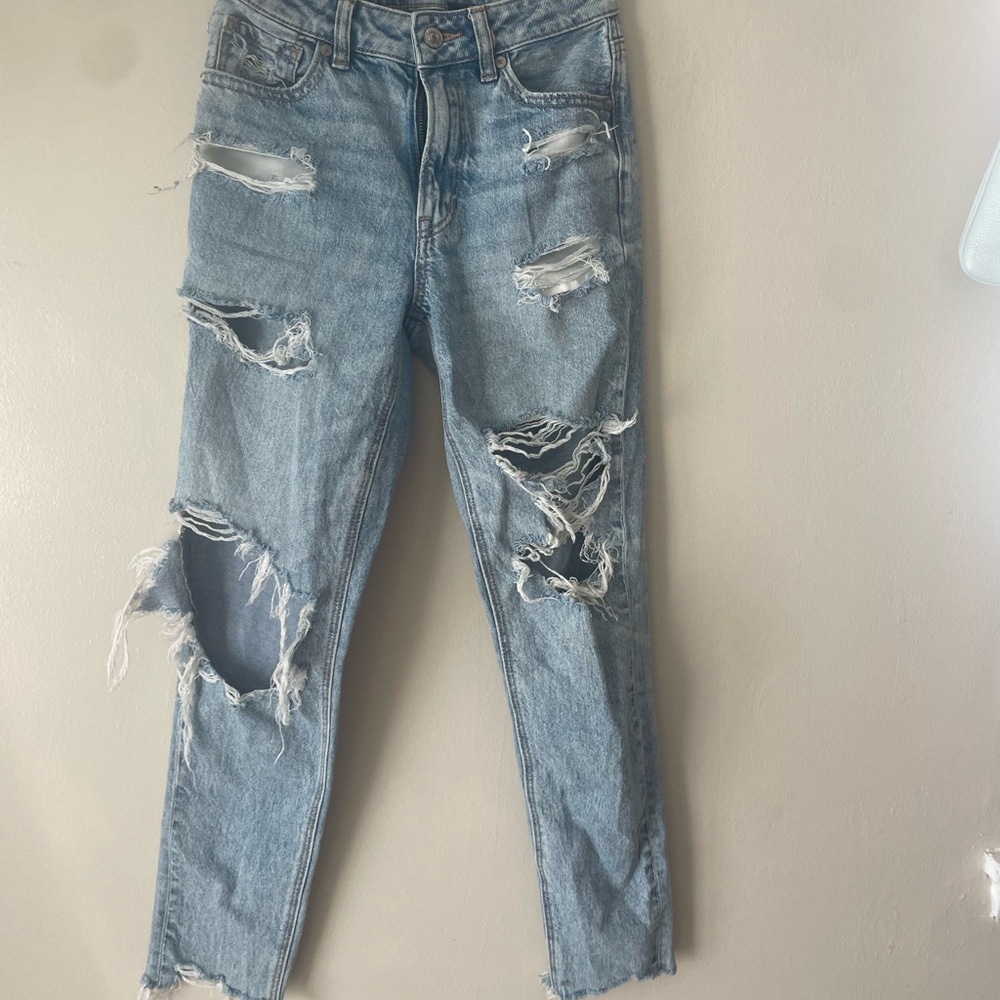 American Eagle Outfitters Ripped Light Blue Jeans